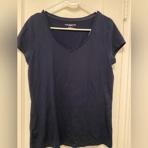 NWT Large Ann Taylor Deep Blue V-Neck Short Sleeve Tee